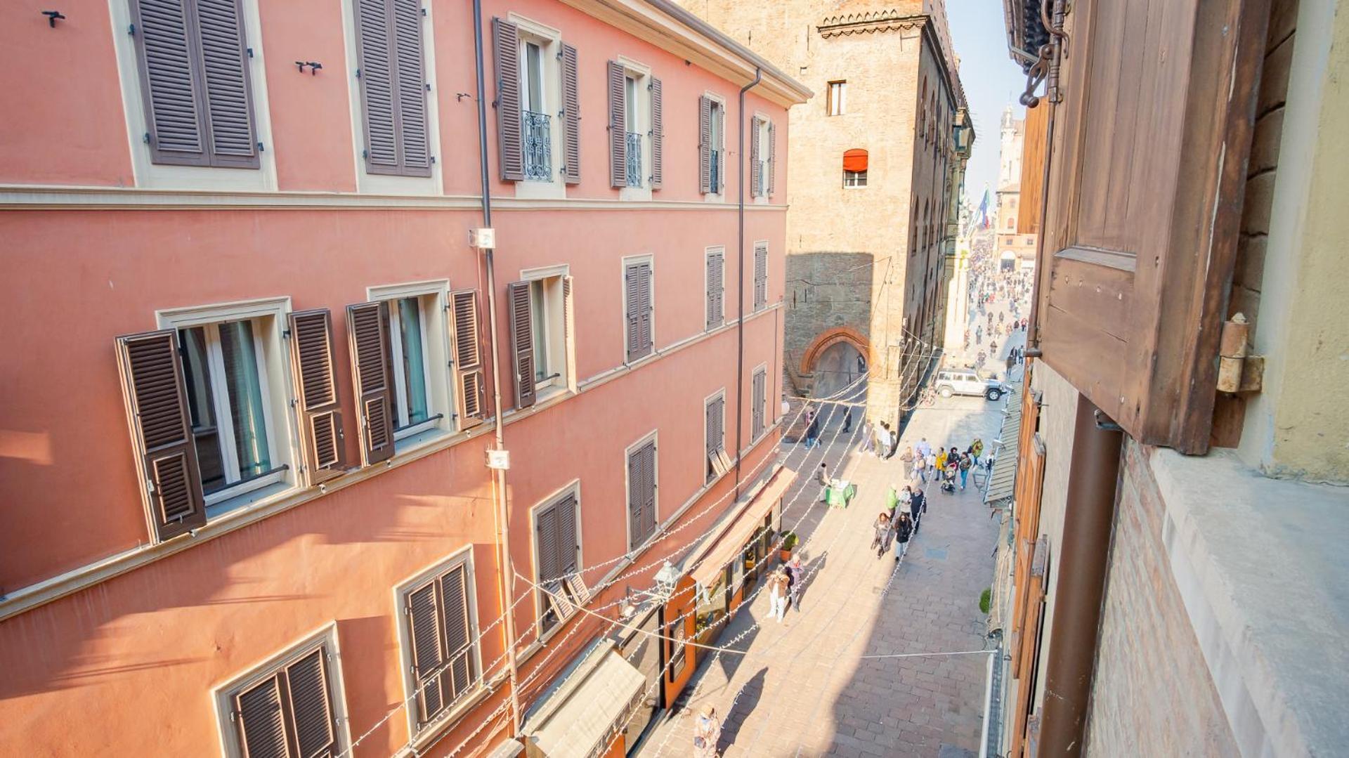 Piazza Grande - Italian Homing Lägenhet Bologna Exteriör bild